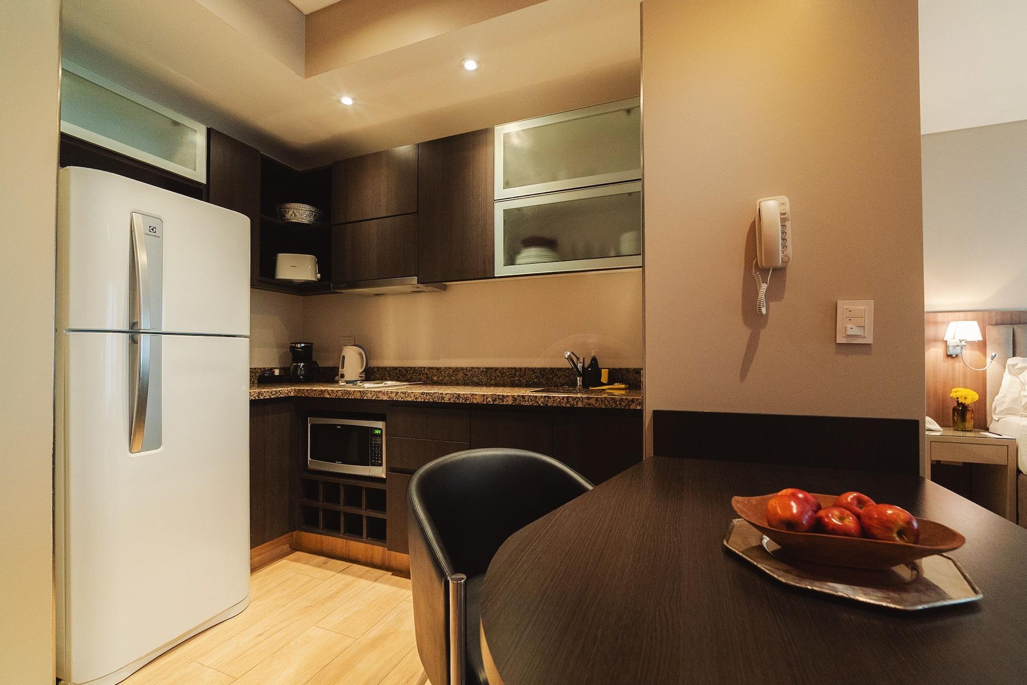 Arc Arenales Studios & Suites บัวโนสไอเรส ภายนอก รูปภาพ