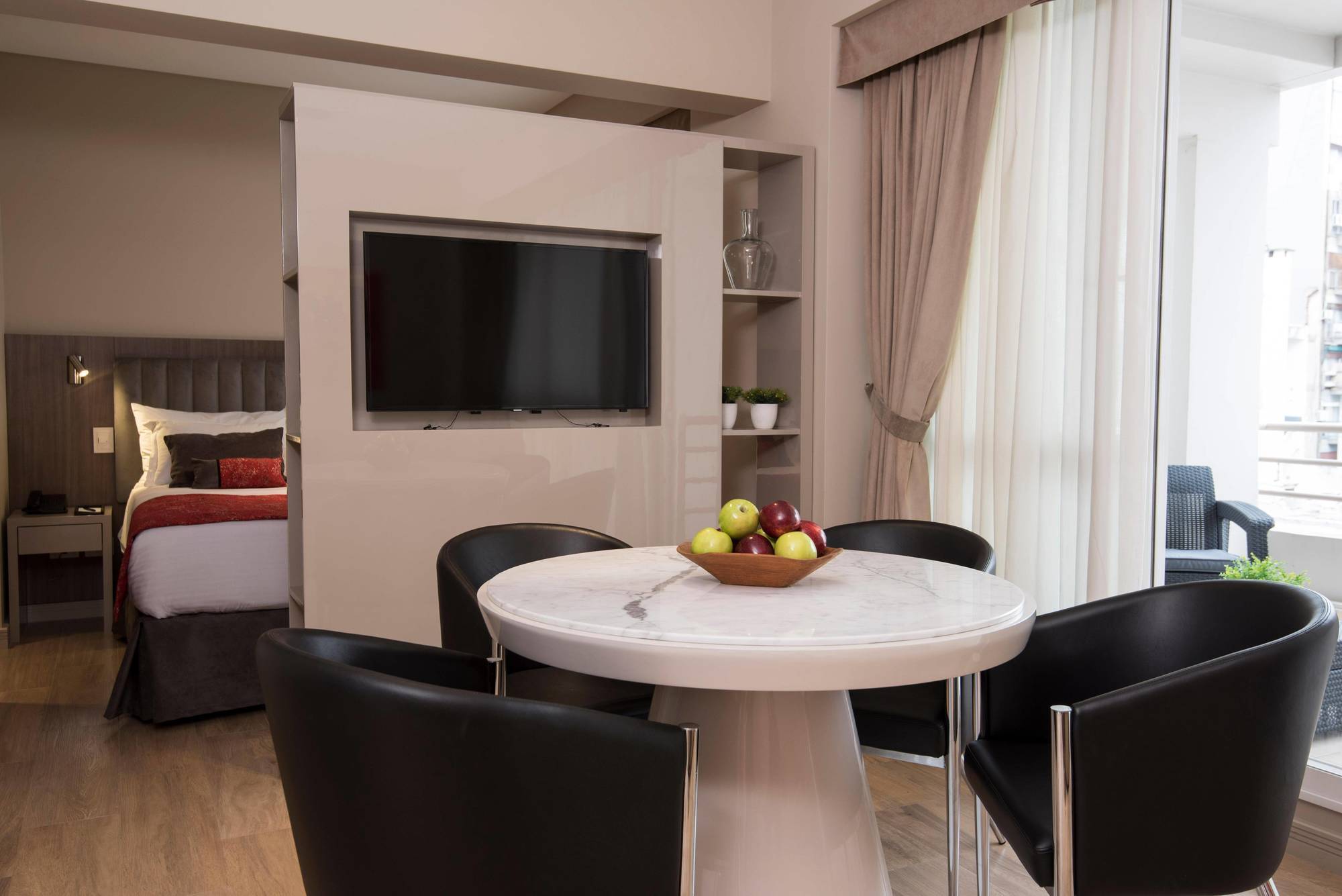Arc Arenales Studios & Suites บัวโนสไอเรส ภายนอก รูปภาพ